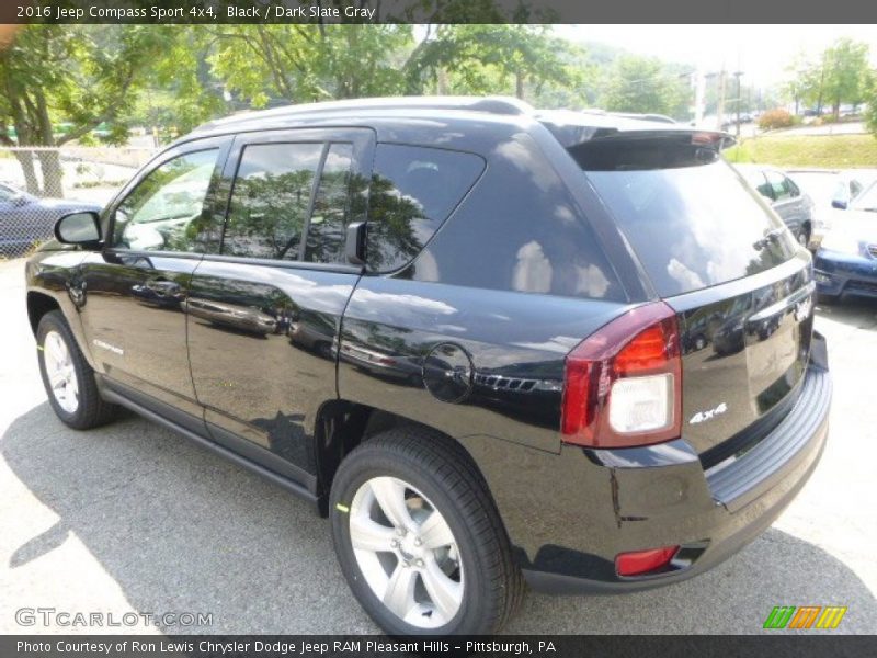 Black / Dark Slate Gray 2016 Jeep Compass Sport 4x4