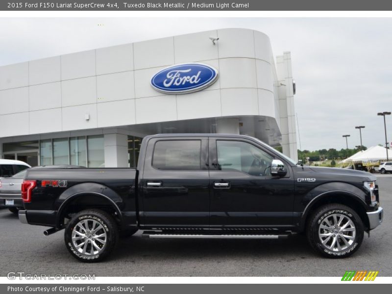 Tuxedo Black Metallic / Medium Light Camel 2015 Ford F150 Lariat SuperCrew 4x4