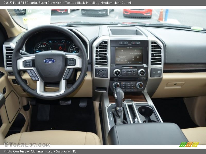 Tuxedo Black Metallic / Medium Light Camel 2015 Ford F150 Lariat SuperCrew 4x4