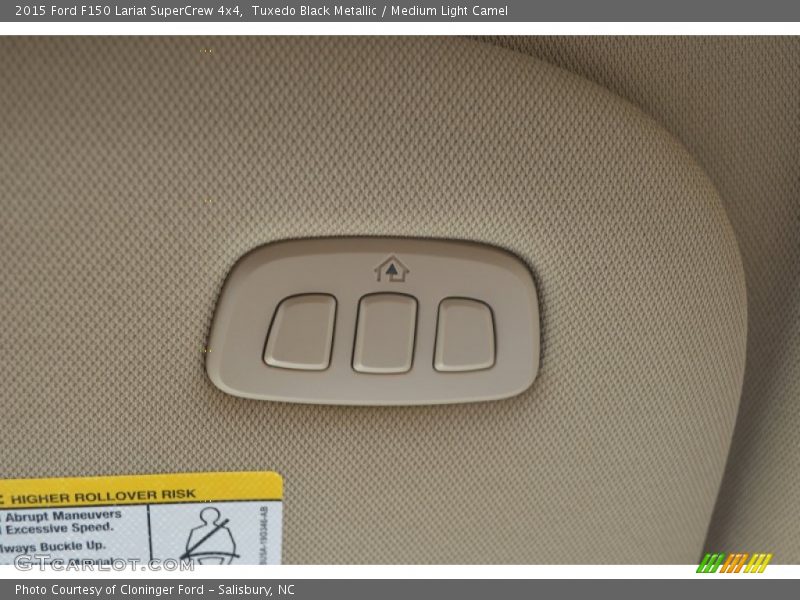 Tuxedo Black Metallic / Medium Light Camel 2015 Ford F150 Lariat SuperCrew 4x4