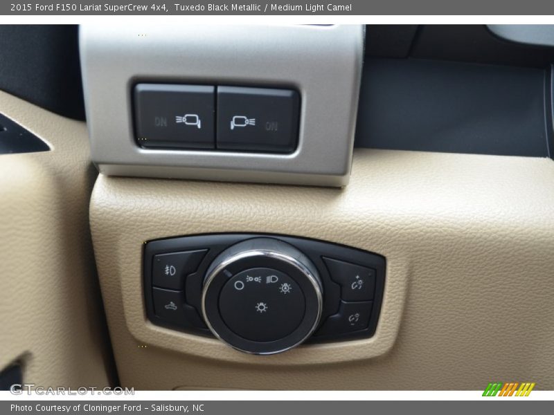 Tuxedo Black Metallic / Medium Light Camel 2015 Ford F150 Lariat SuperCrew 4x4