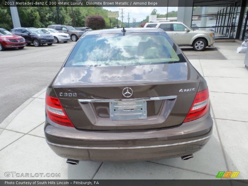Dolomite Brown Metallic / Almond Beige 2013 Mercedes-Benz C 300 4Matic Luxury