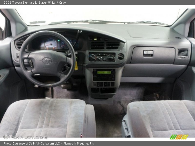 Super White / Gray 2002 Toyota Sienna LE