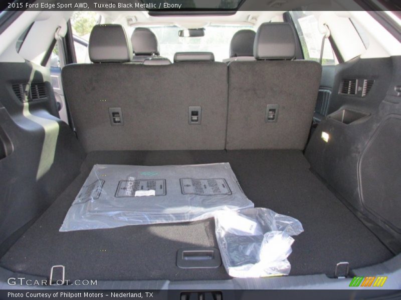  2015 Edge Sport AWD Trunk
