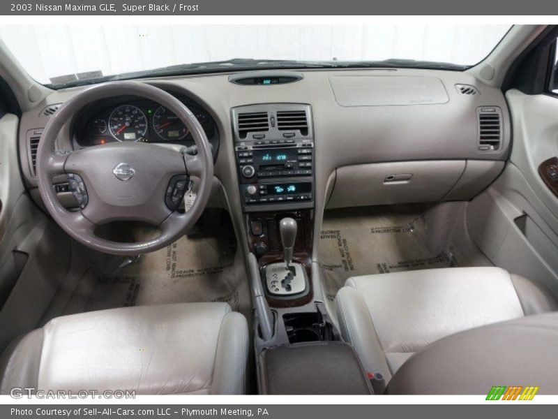Super Black / Frost 2003 Nissan Maxima GLE