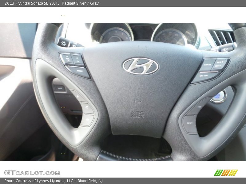 Radiant Silver / Gray 2013 Hyundai Sonata SE 2.0T