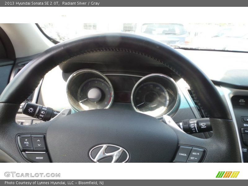 Radiant Silver / Gray 2013 Hyundai Sonata SE 2.0T