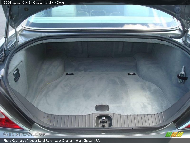 Quartz Metallic / Dove 2004 Jaguar XJ XJ8