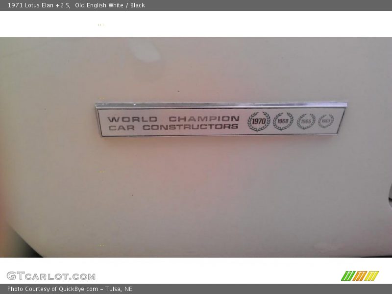 Old English White / Black 1971 Lotus Elan +2 S