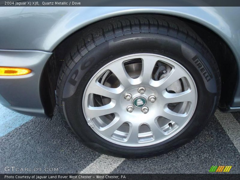 Quartz Metallic / Dove 2004 Jaguar XJ XJ8