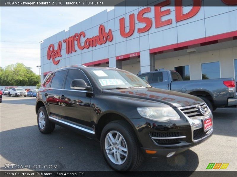 Black Uni / Pure Beige 2009 Volkswagen Touareg 2 VR6