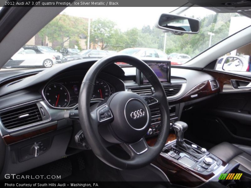 Dashboard of 2012 A7 3.0T quattro Prestige