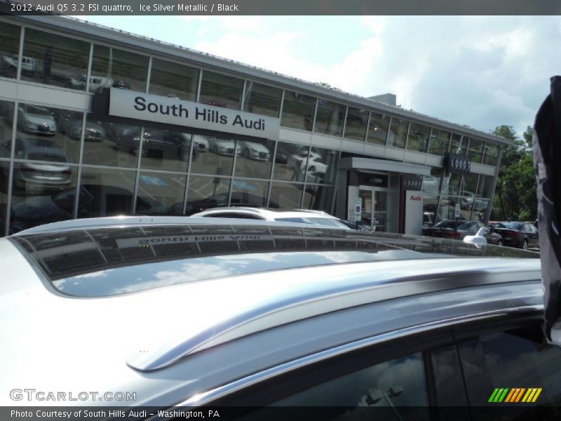 Ice Silver Metallic / Black 2012 Audi Q5 3.2 FSI quattro