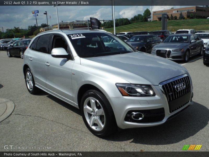 Front 3/4 View of 2012 Q5 3.2 FSI quattro
