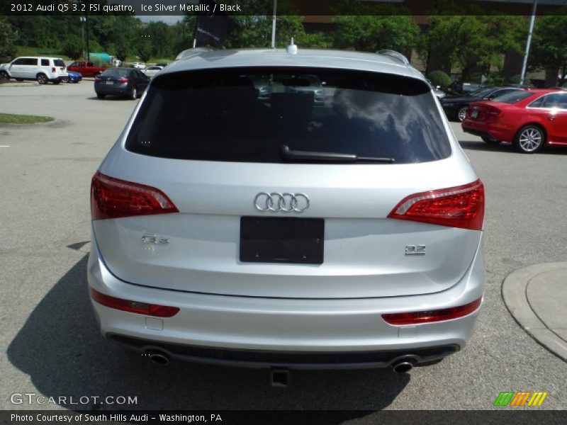 Ice Silver Metallic / Black 2012 Audi Q5 3.2 FSI quattro