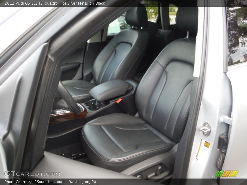 Front Seat of 2012 Q5 3.2 FSI quattro