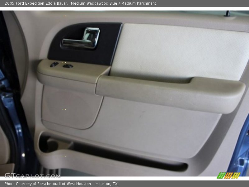 Medium Wedgewood Blue / Medium Parchment 2005 Ford Expedition Eddie Bauer