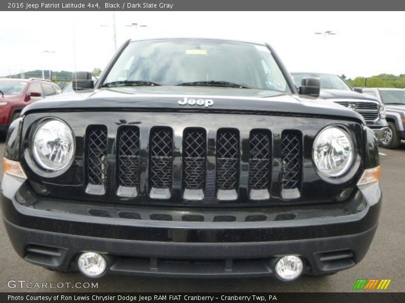 Black / Dark Slate Gray 2016 Jeep Patriot Latitude 4x4