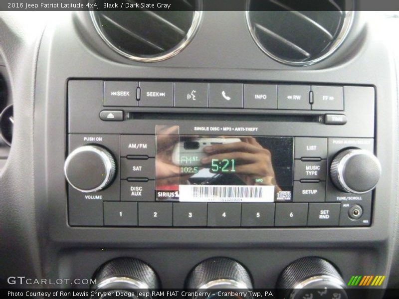 Black / Dark Slate Gray 2016 Jeep Patriot Latitude 4x4