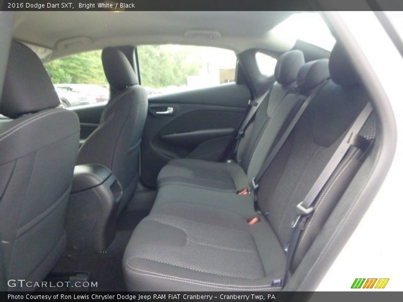 Bright White / Black 2016 Dodge Dart SXT