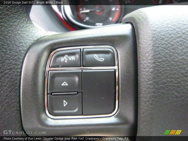 Bright White / Black 2016 Dodge Dart SXT
