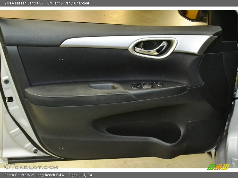 Brilliant Silver / Charcoal 2014 Nissan Sentra SV