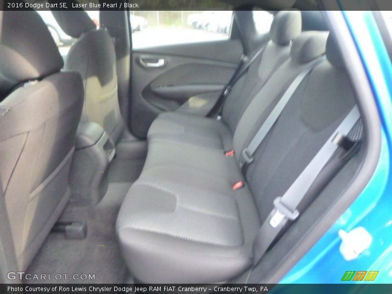 Laser Blue Pearl / Black 2016 Dodge Dart SE