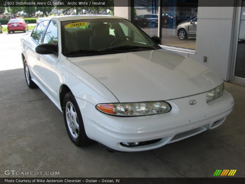 Arctic White / Neutral 2003 Oldsmobile Alero GL Sedan