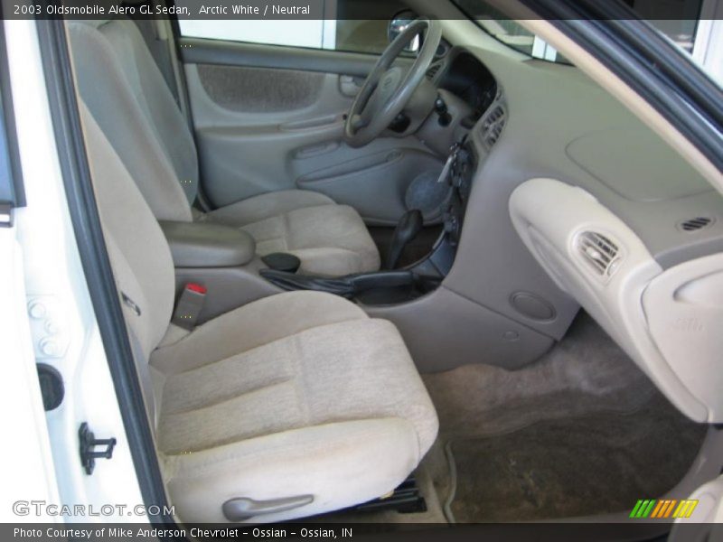 Arctic White / Neutral 2003 Oldsmobile Alero GL Sedan