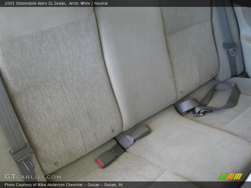 Arctic White / Neutral 2003 Oldsmobile Alero GL Sedan