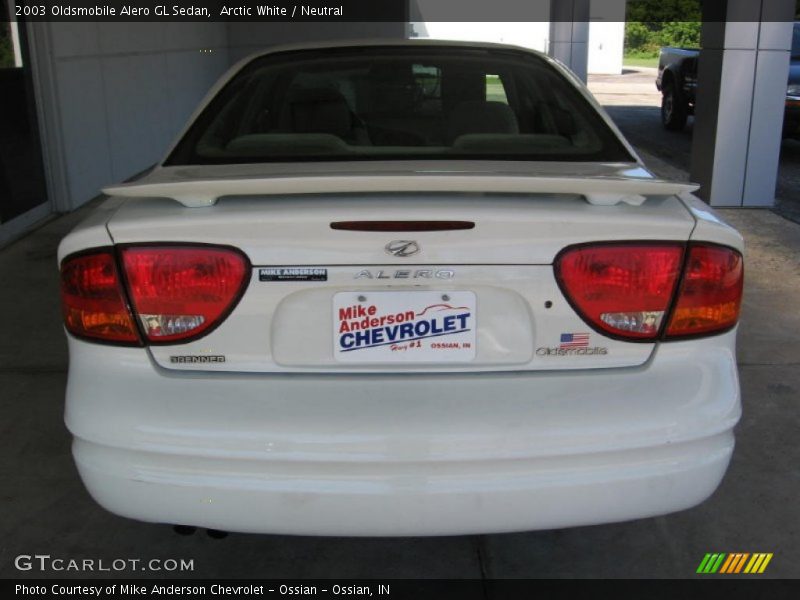 Arctic White / Neutral 2003 Oldsmobile Alero GL Sedan