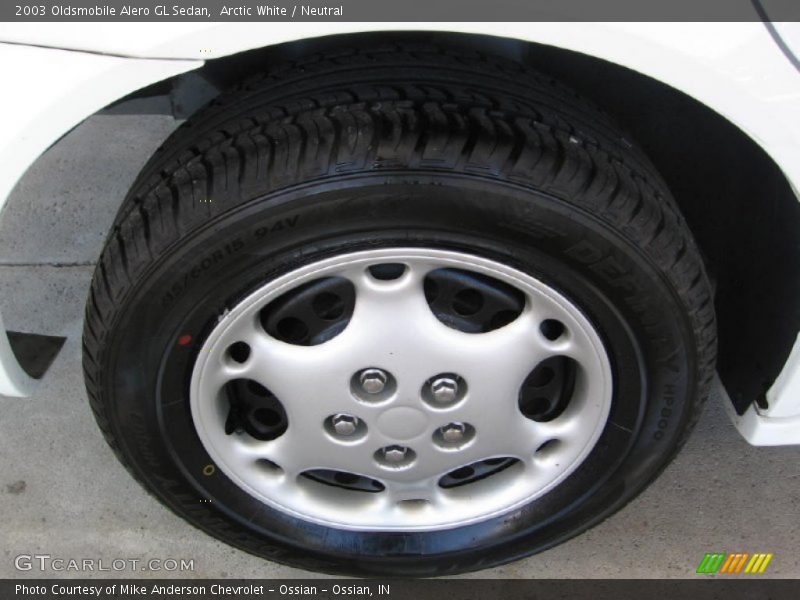 Arctic White / Neutral 2003 Oldsmobile Alero GL Sedan