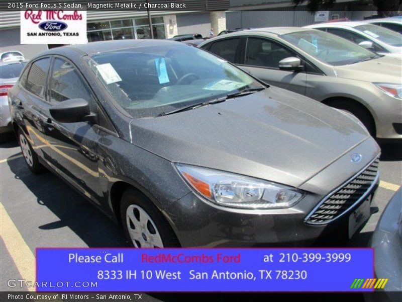 Magnetic Metallic / Charcoal Black 2015 Ford Focus S Sedan