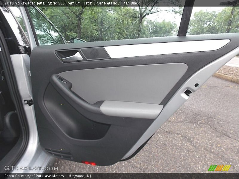 Frost Silver Metallic / Titan Black 2013 Volkswagen Jetta Hybrid SEL Premium