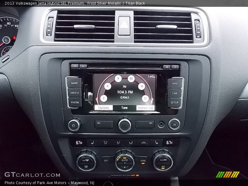 Frost Silver Metallic / Titan Black 2013 Volkswagen Jetta Hybrid SEL Premium