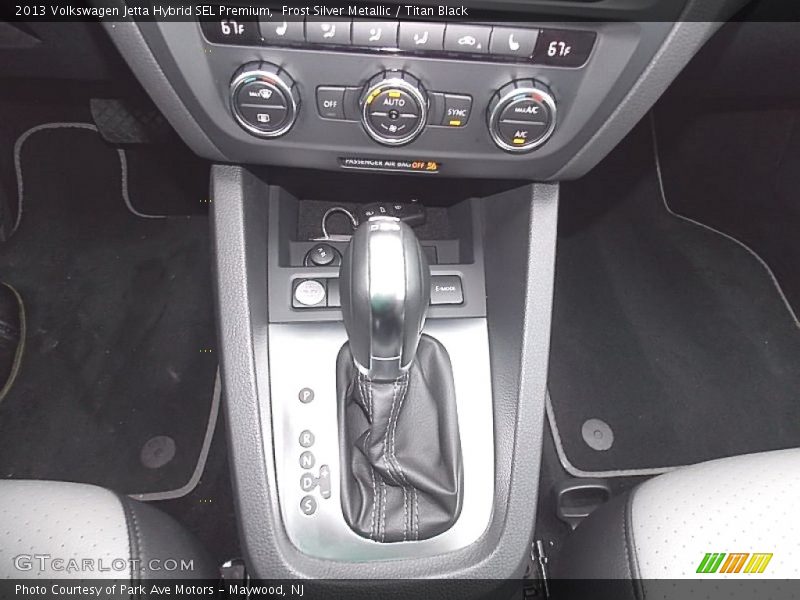 Frost Silver Metallic / Titan Black 2013 Volkswagen Jetta Hybrid SEL Premium