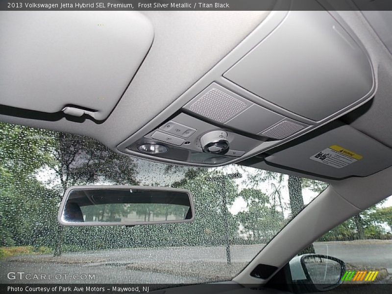 Frost Silver Metallic / Titan Black 2013 Volkswagen Jetta Hybrid SEL Premium