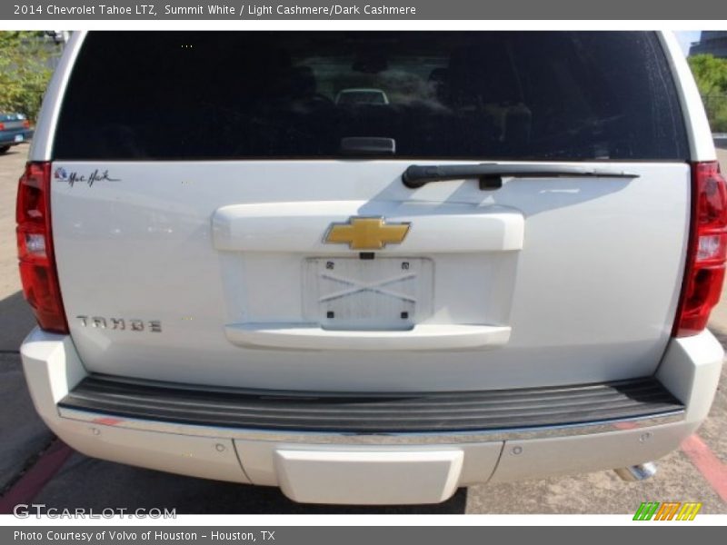 Summit White / Light Cashmere/Dark Cashmere 2014 Chevrolet Tahoe LTZ