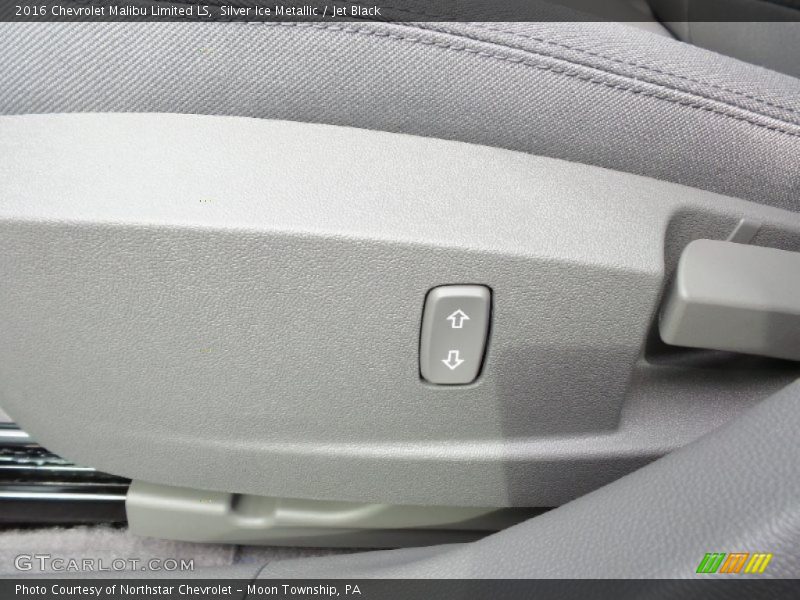 Silver Ice Metallic / Jet Black 2016 Chevrolet Malibu Limited LS