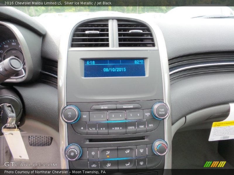 Silver Ice Metallic / Jet Black 2016 Chevrolet Malibu Limited LS