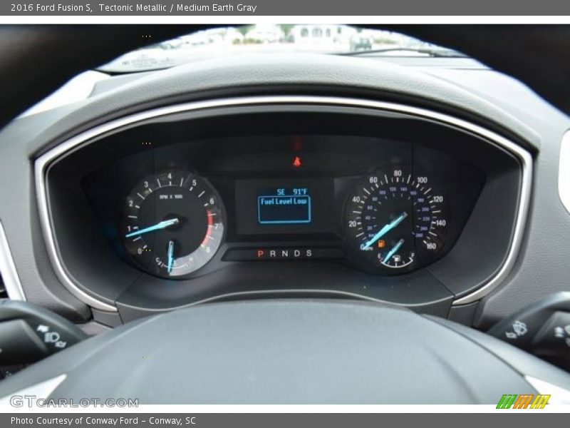 Tectonic Metallic / Medium Earth Gray 2016 Ford Fusion S