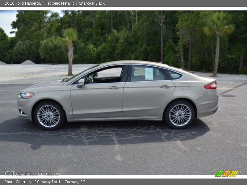 Tectonic Metallic / Charcoal Black 2016 Ford Fusion SE