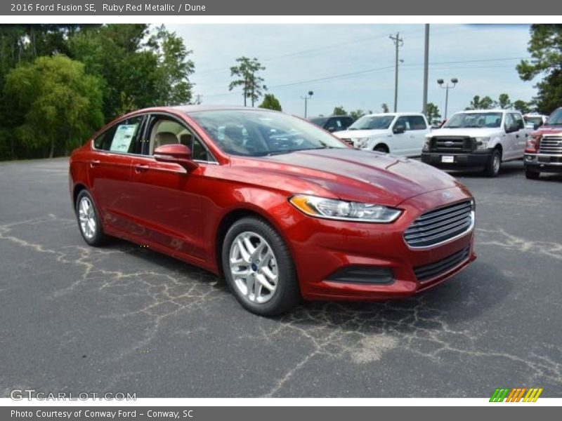 Ruby Red Metallic / Dune 2016 Ford Fusion SE