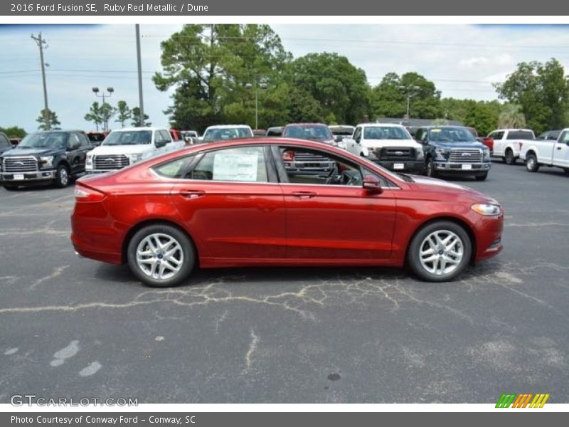 Ruby Red Metallic / Dune 2016 Ford Fusion SE