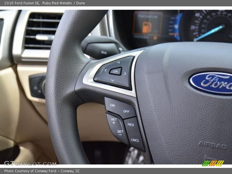 Ruby Red Metallic / Dune 2016 Ford Fusion SE