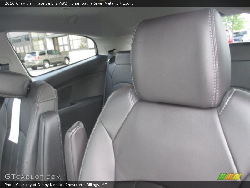 Champagne Silver Metallic / Ebony 2016 Chevrolet Traverse LTZ AWD