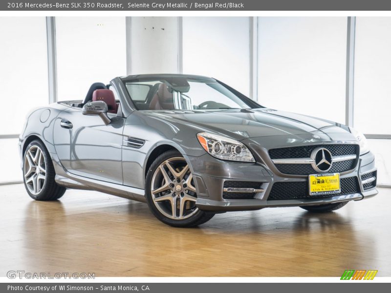 Selenite Grey Metallic / Bengal Red/Black 2016 Mercedes-Benz SLK 350 Roadster