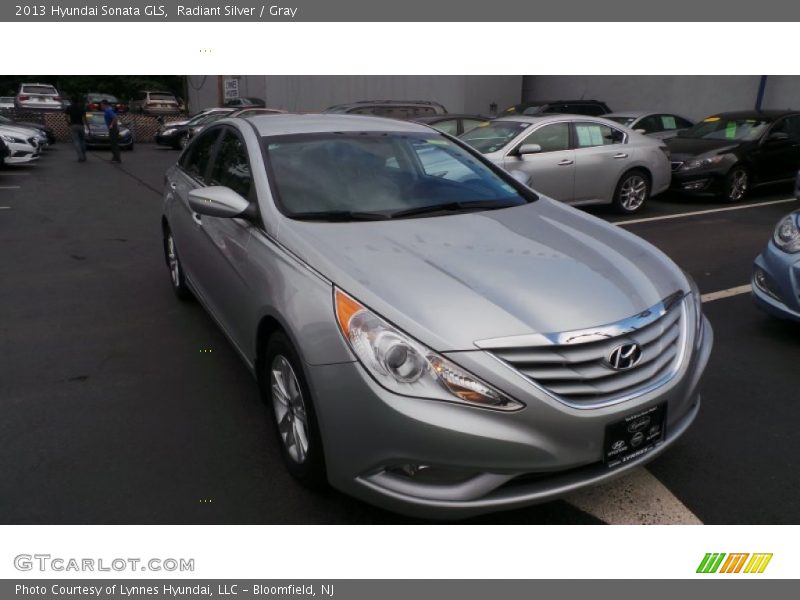 Radiant Silver / Gray 2013 Hyundai Sonata GLS