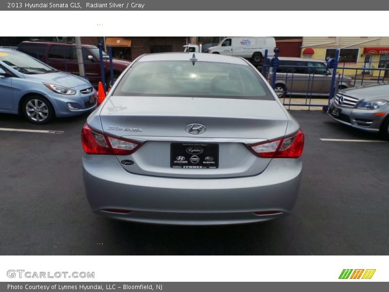 Radiant Silver / Gray 2013 Hyundai Sonata GLS
