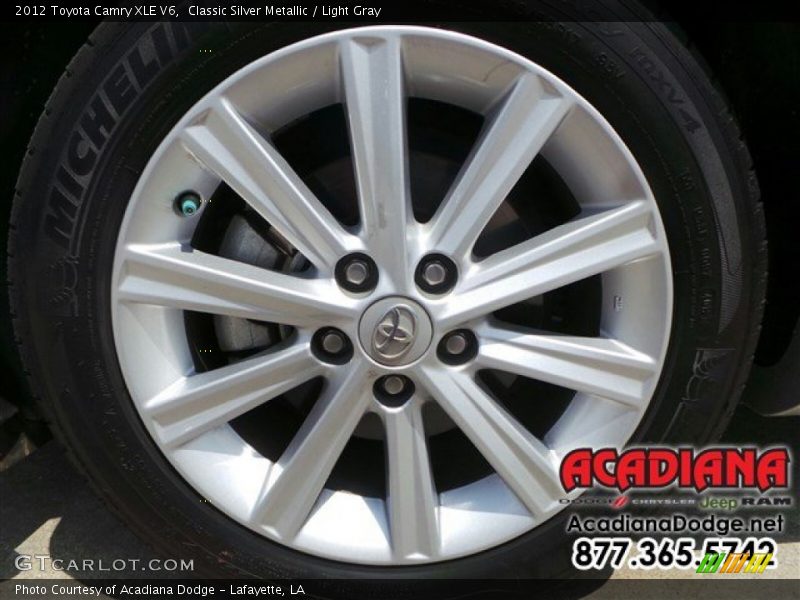 Classic Silver Metallic / Light Gray 2012 Toyota Camry XLE V6